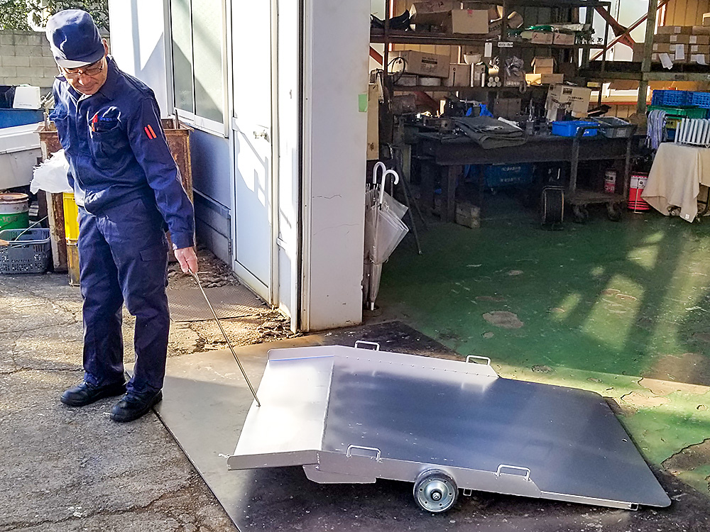 箱田製作所・らくらく段差スロープ3